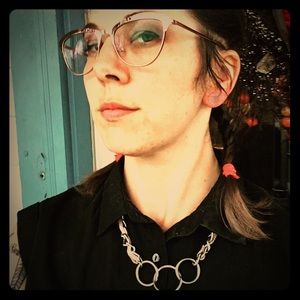 Meet your Posher, Ray